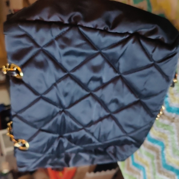 🔷ESTEE LAUDER BLACK CHEVRON BAG - Picture 4 of 6
